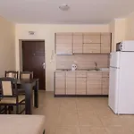 Apollon Apartamento