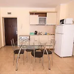 Apollon Apartamento *