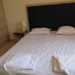 Apollon Apartamento