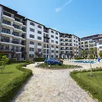 Apollon Apartamento *
