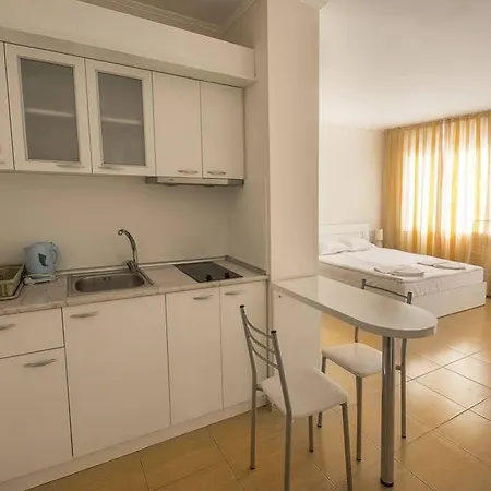 Apollon نيسيبار