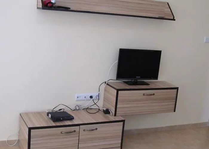 アパート Apollon ネセバル