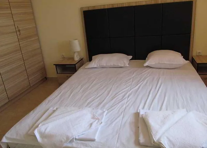 Apollon アパート