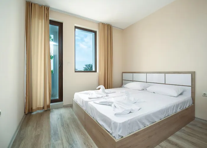 Apollon アパート *