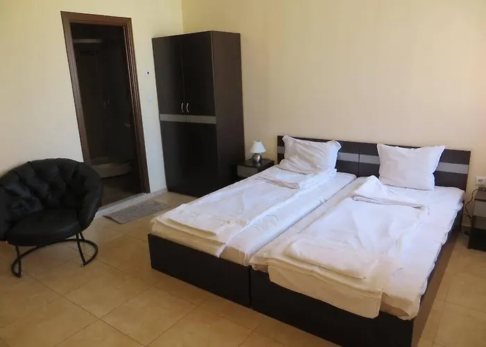 アパート Apollon